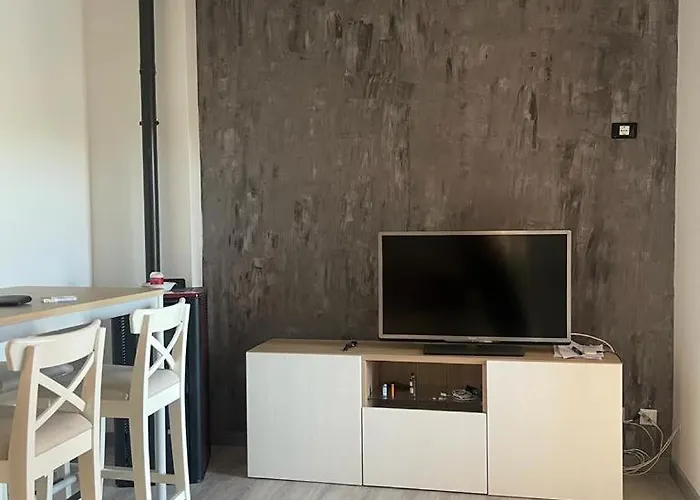 Trilocale Vicino Al Mare Con Ampio Balcone E Aria Condizionata 公寓 *
