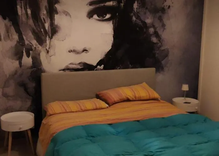 Trilocale Vicino Al Mare Con Ampio Balcone *